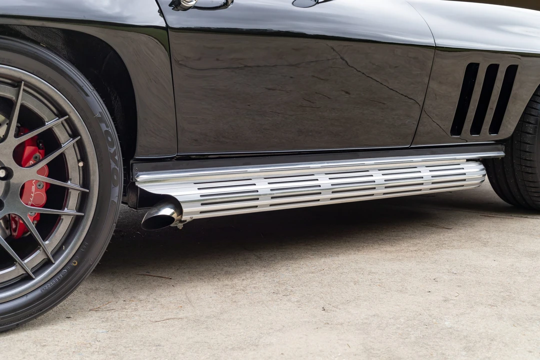 1965 Chevrolet Corvette C2 - Image 30 of 31