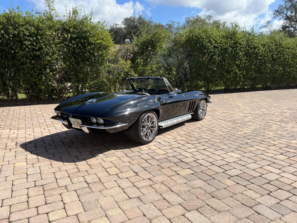 1965 Chevrolet Corvette C2 - Image 28 of 31