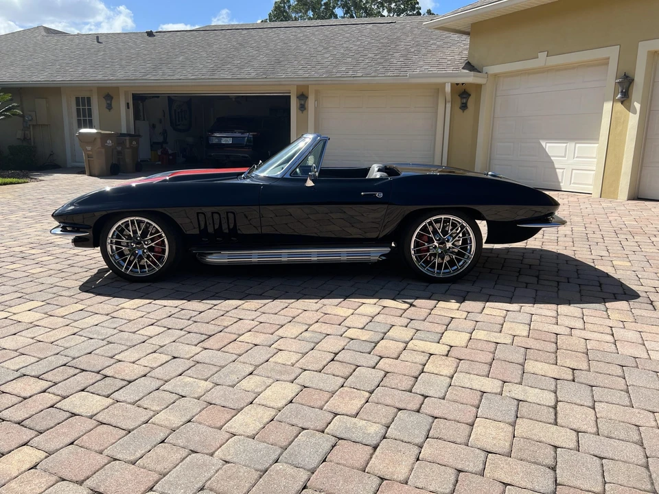 1965 Chevrolet Corvette C2 - Image 13 of 31