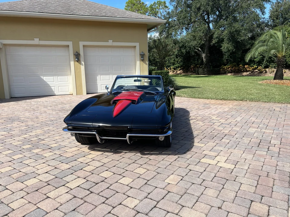 1965 Chevrolet Corvette C2 - Image 4 of 31