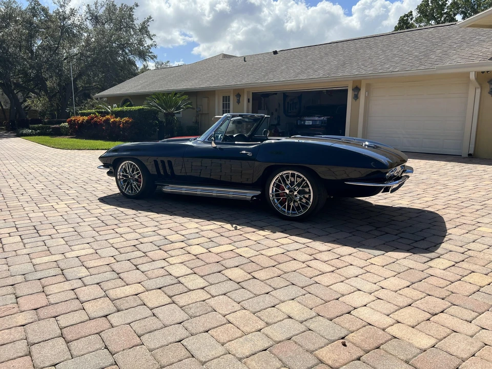 1965 Chevrolet Corvette C2 - Image 16 of 31