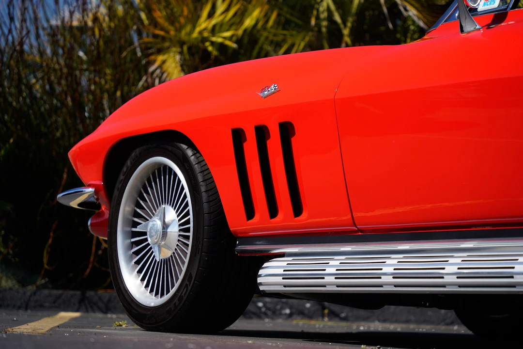 1965 Chevrolet Corvette C2 - Image 27 of 31