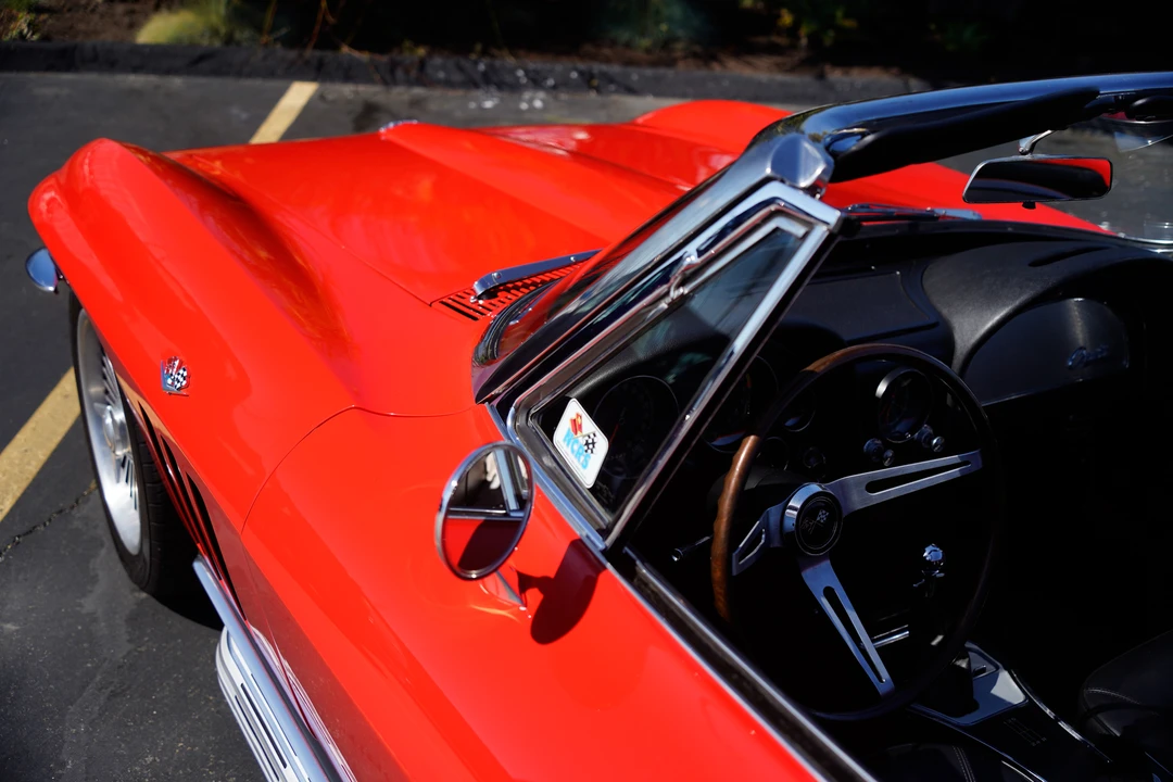 1965 Chevrolet Corvette C2 - Image 28 of 31
