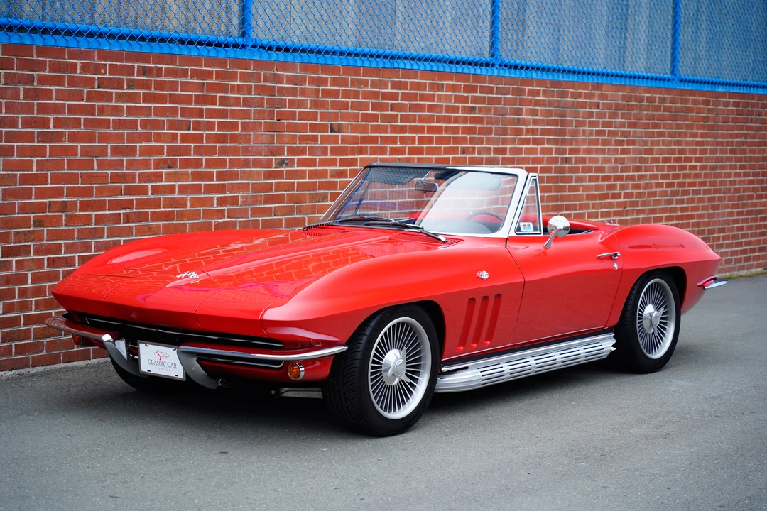 1965 Chevrolet Corvette C2 - Image 2 of 31