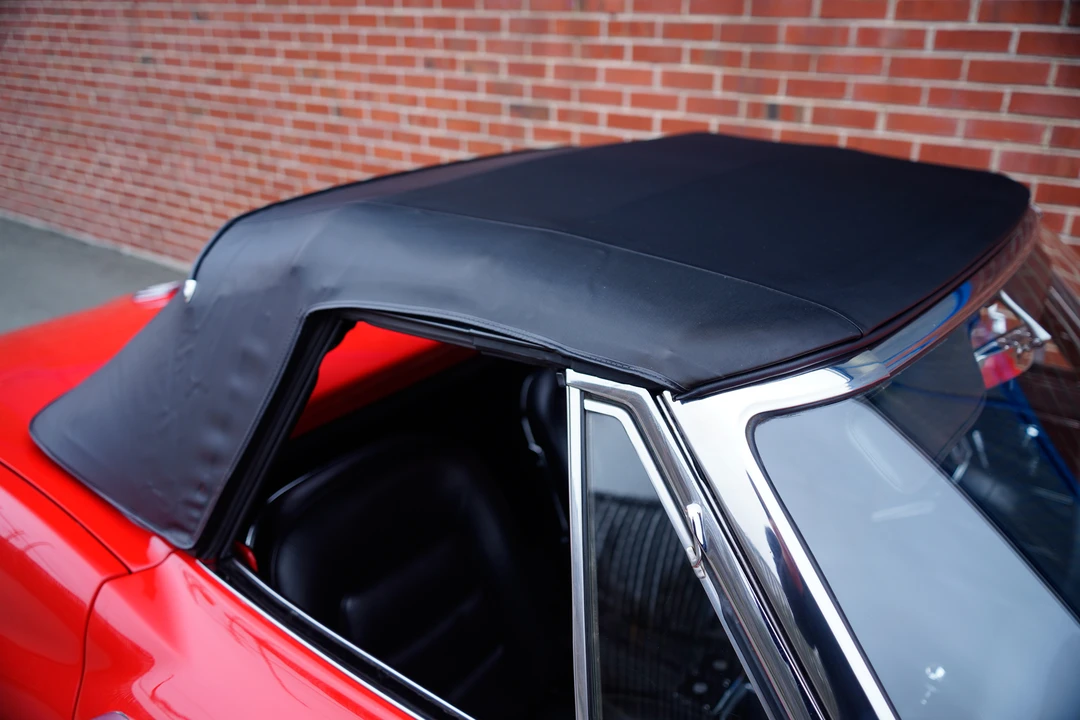 1965 Chevrolet Corvette C2 - Image 22 of 31