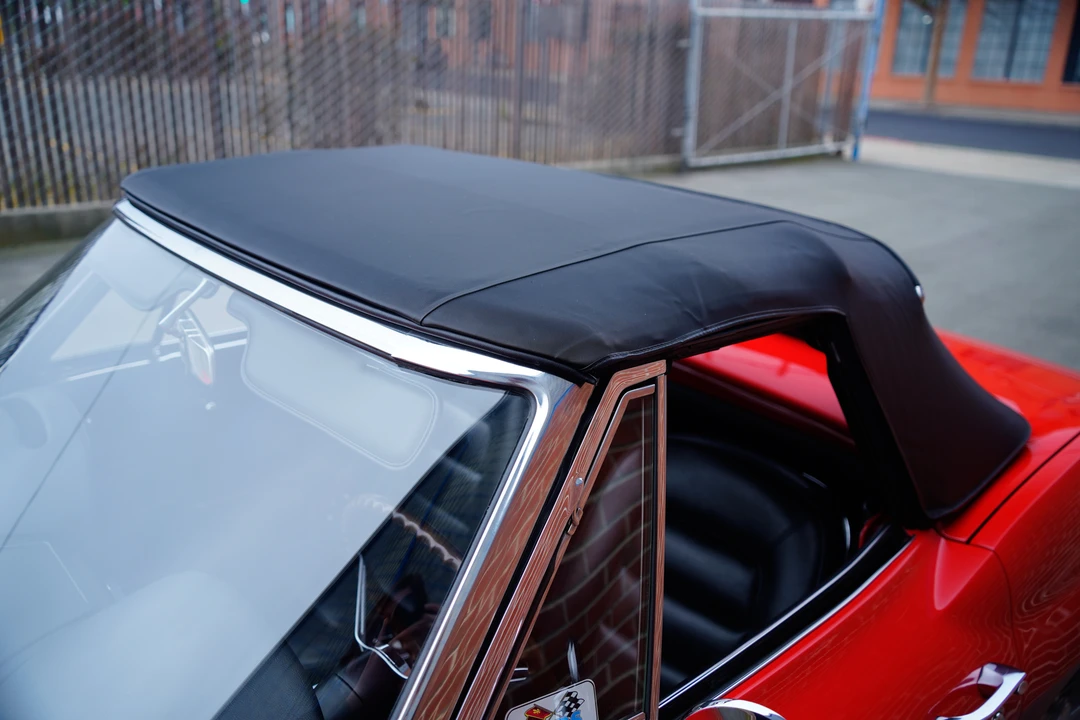 1965 Chevrolet Corvette C2 - Image 24 of 31