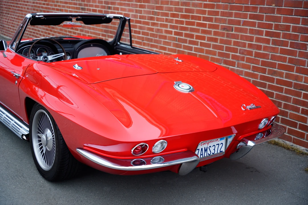 1965 Chevrolet Corvette C2 - Image 30 of 31