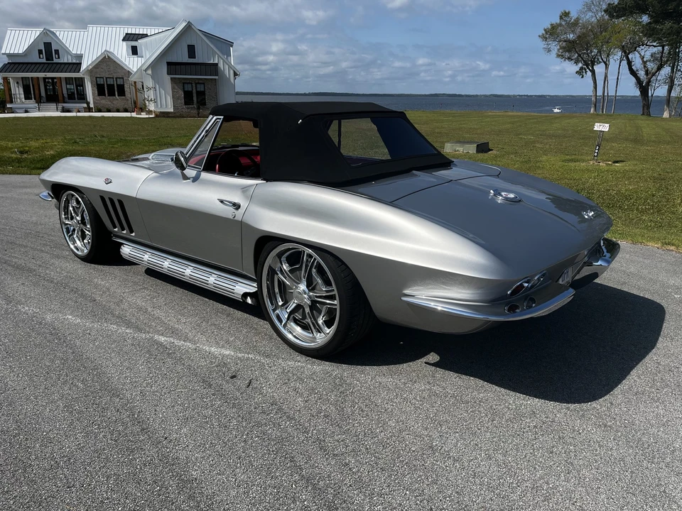1965 Chevrolet Corvette C2 - Image 7 of 31