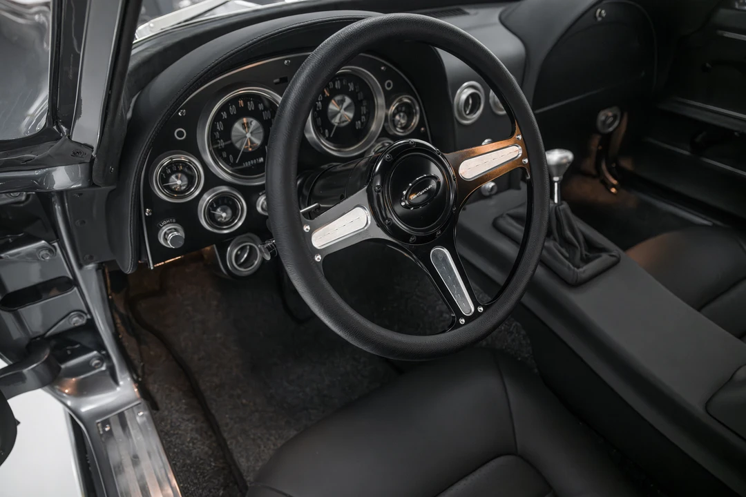 1965 Chevrolet Corvette C2 - Image 30 of 31