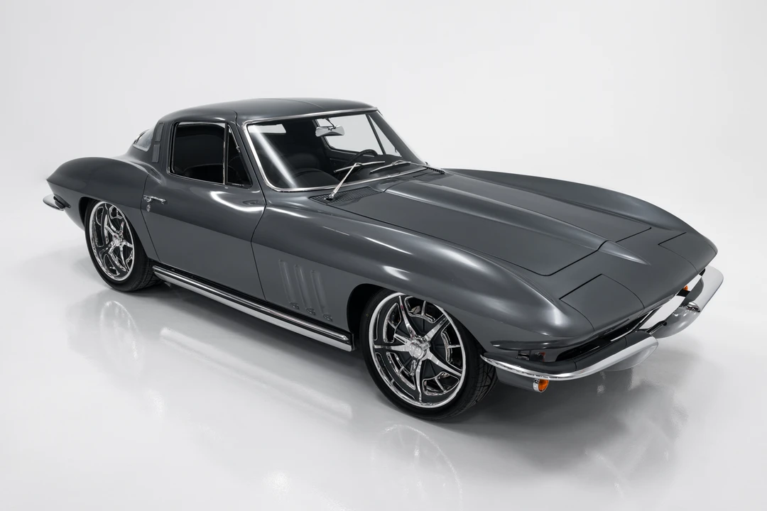 1965 Chevrolet Corvette C2 - Image 18 of 31