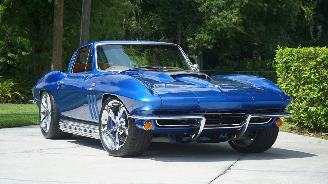 1965 Chevrolet Corvette C2 - Image 13 of 31