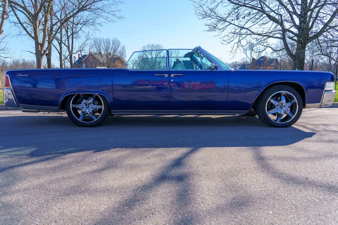 1965 Lincoln Continental 4th Gen - Image 18 of 31