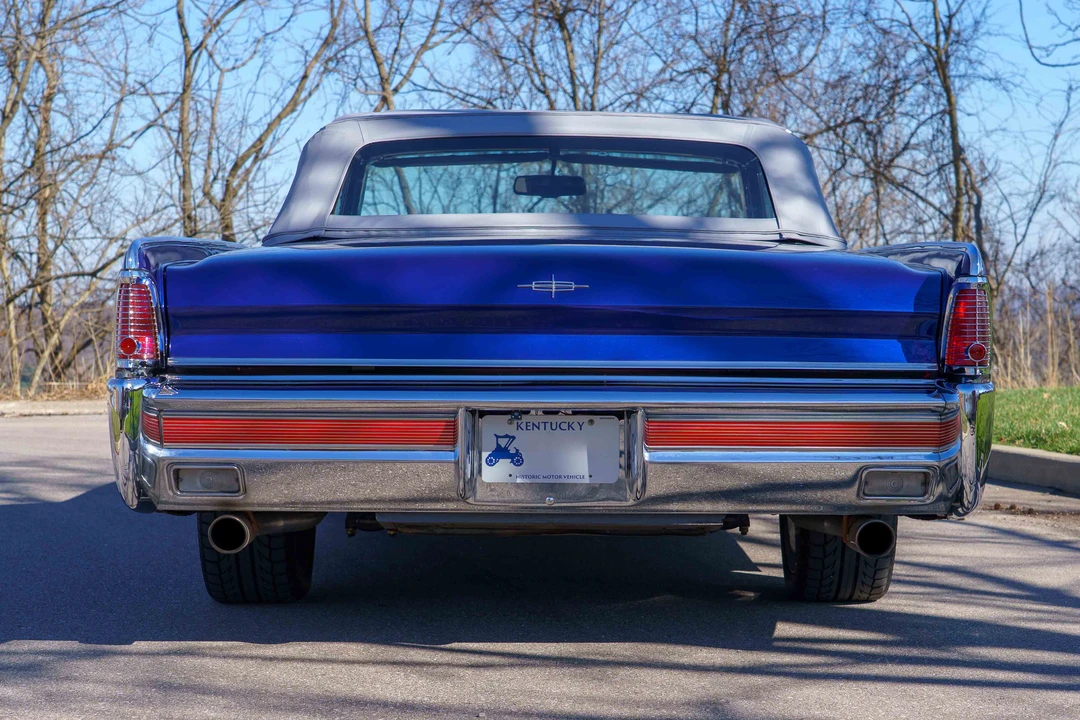 1965 Lincoln Continental 4th Gen - Image 12 of 31