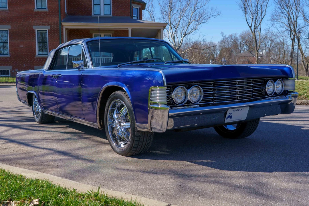 1965 Lincoln Continental 4th Gen - Image 2 of 31