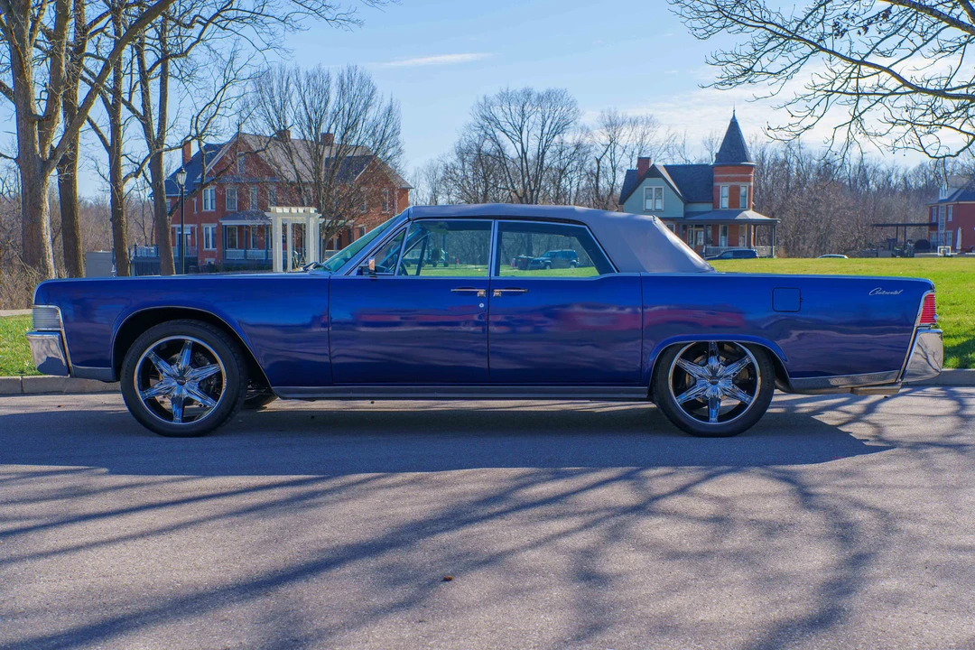 1965 Lincoln Continental 4th Gen - Image 8 of 31
