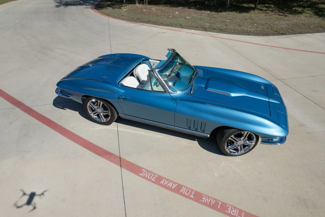 1966 Chevrolet Corvette C2 - Image 16 of 31