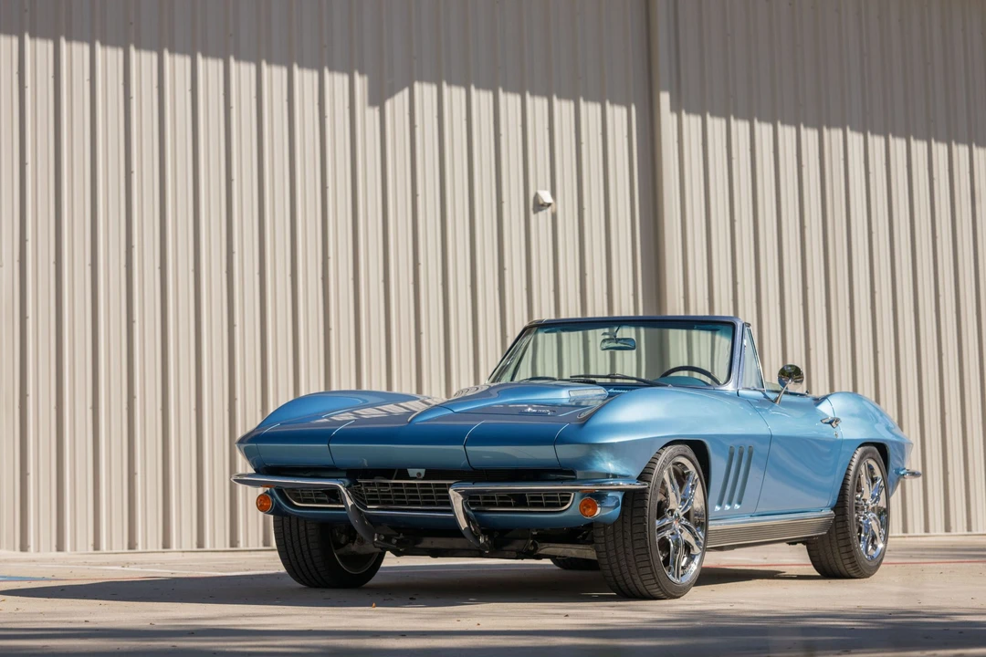 1966 Chevrolet Corvette C2 - Image 2 of 31