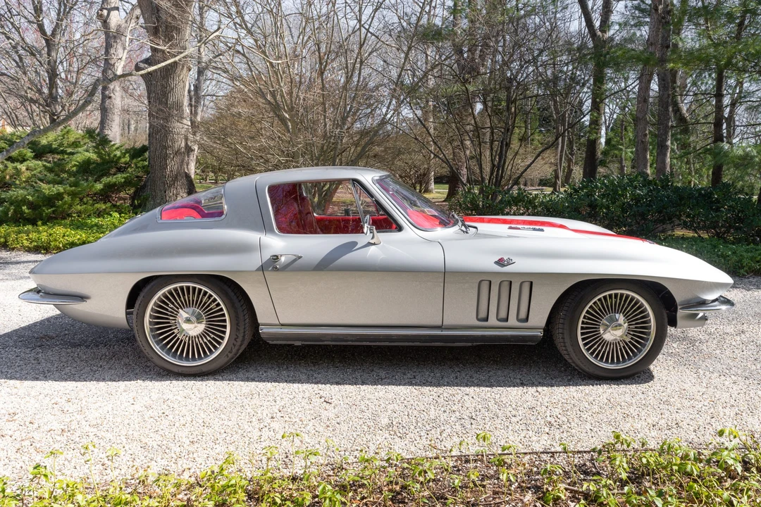 1966 Chevrolet Corvette C2 - Image 8 of 31