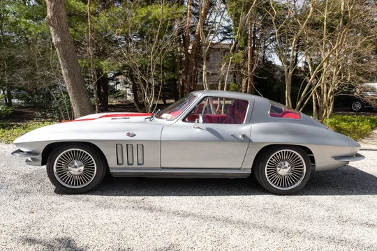 1966 Chevrolet Corvette C2 - Image 4 of 31