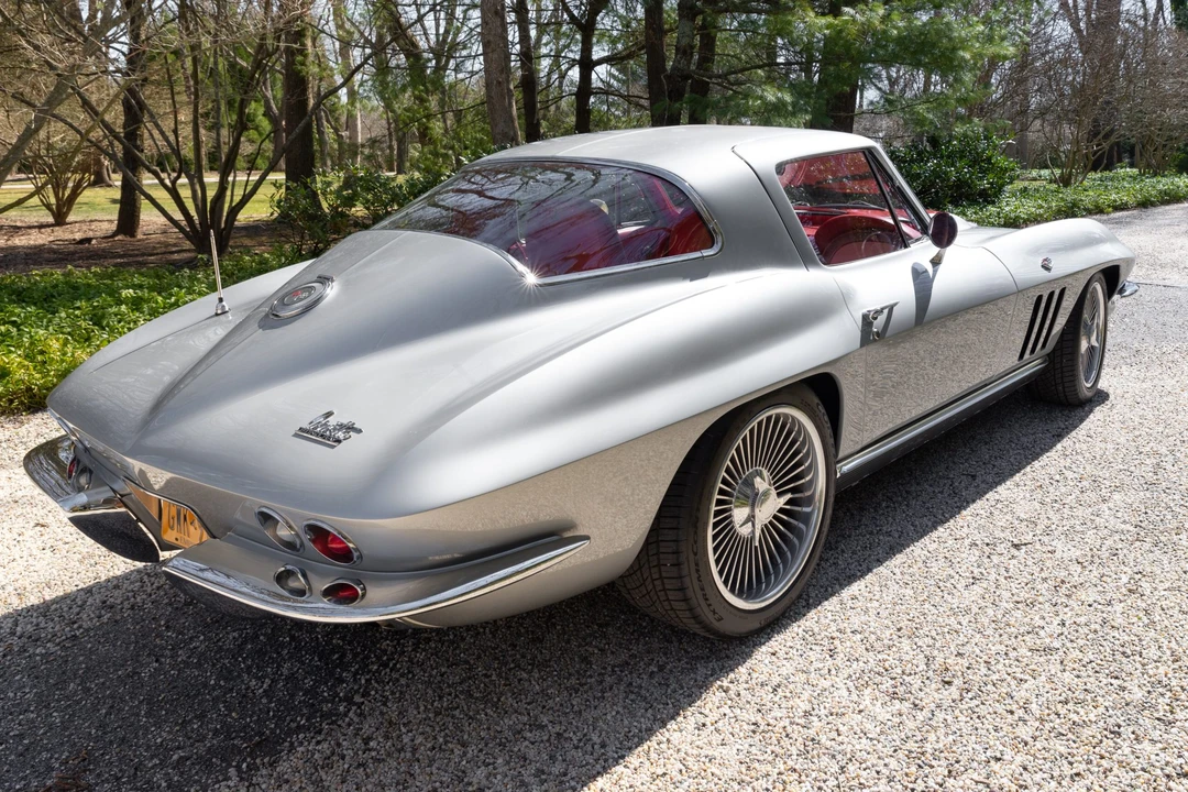 1966 Chevrolet Corvette C2 - Image 7 of 31