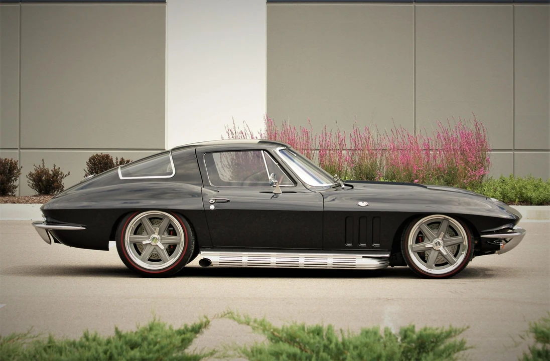 1966 Chevrolet Corvette C2 - Image 26 of 31