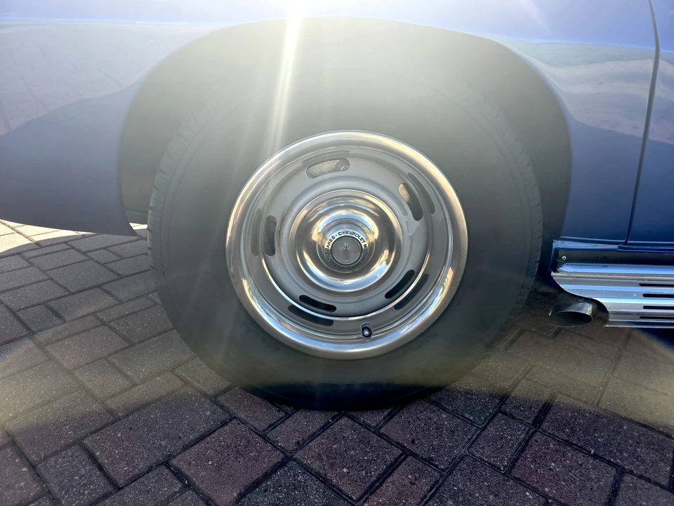 1966 Chevrolet Corvette C2 - Image 23 of 31