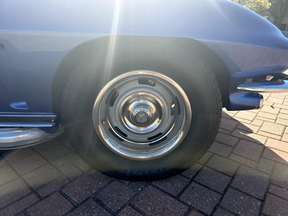 1966 Chevrolet Corvette C2 - Image 22 of 31