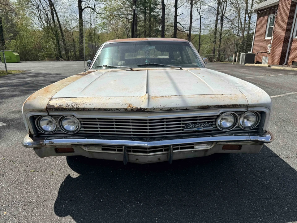 1966 Chevrolet Impala 4th Gen - Image 5 of 31