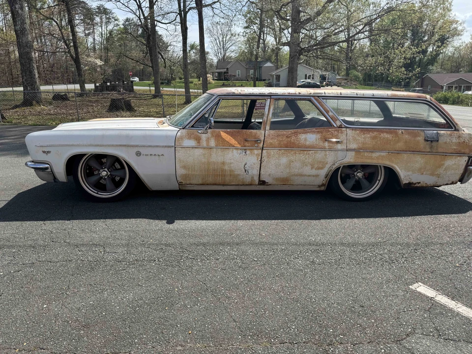 1966 Chevrolet Impala 4th Gen - Image 9 of 31