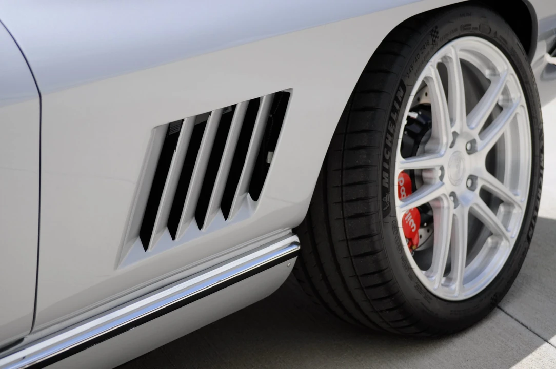 1967 Chevrolet Corvette C2 - Image 31 of 31