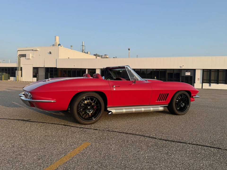 1967 Chevrolet Corvette C2 - Image 17 of 31