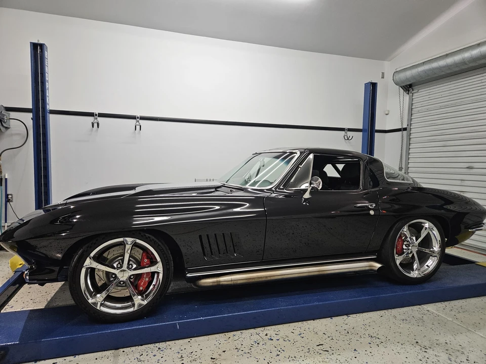 1967 Chevrolet Corvette C2 - Image 21 of 31
