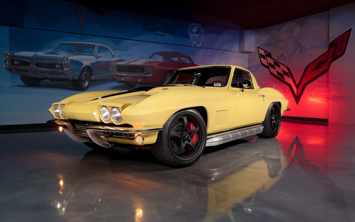 1967 Chevrolet Corvette C2 - Image 2 of 31
