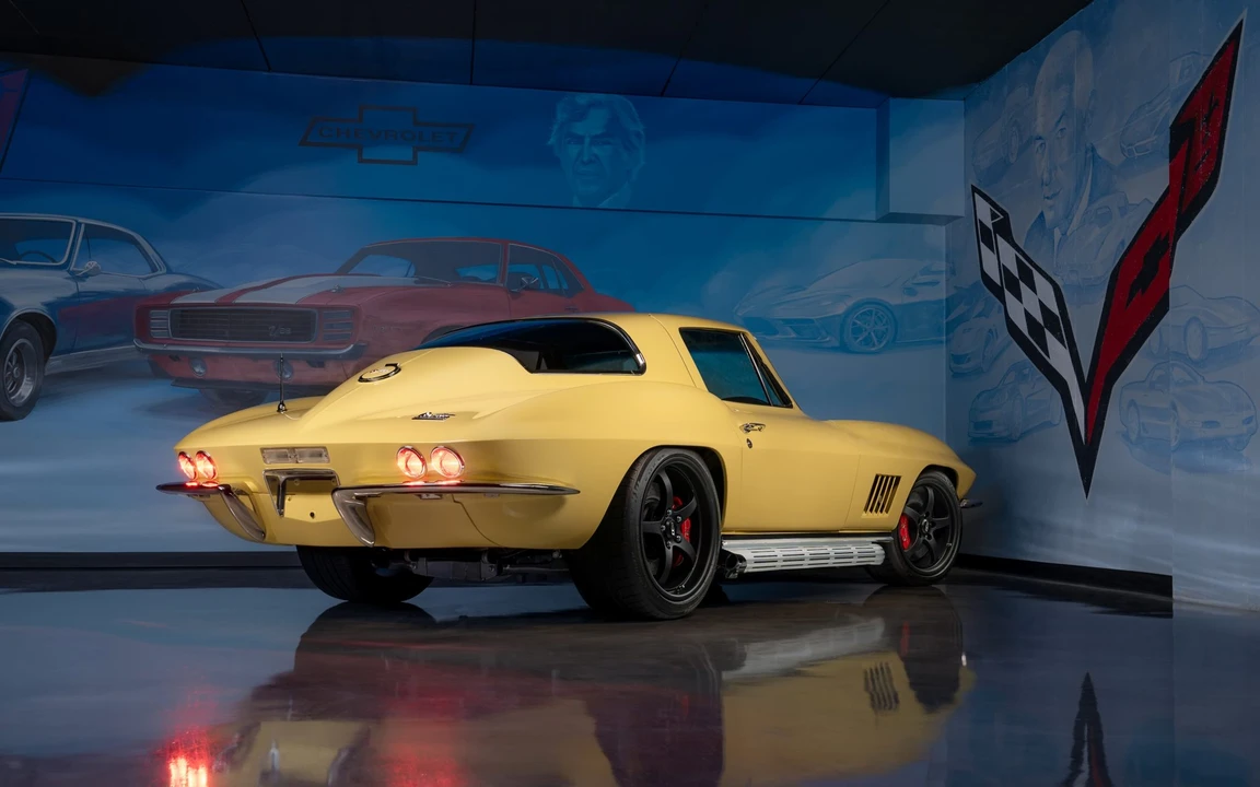 1967 Chevrolet Corvette C2 - Image 8 of 31