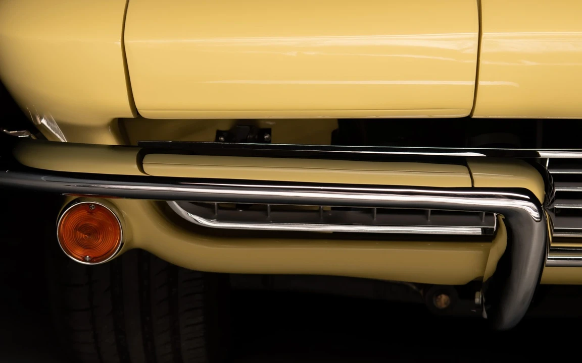 1967 Chevrolet Corvette C2 - Image 18 of 31