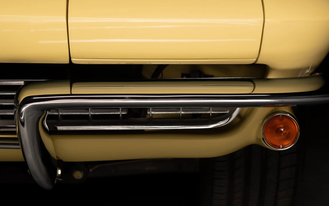 1967 Chevrolet Corvette C2 - Image 19 of 31