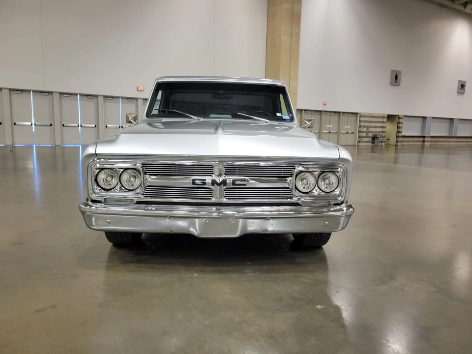 1967 GMC C/K 1st Gen - Image 19 of 31