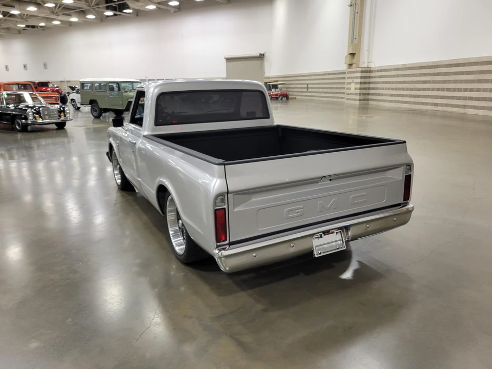 1967 GMC C/K 1st Gen - Image 27 of 31