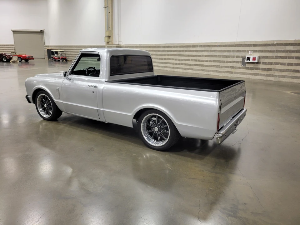 1967 GMC C/K 1st Gen - Image 26 of 31