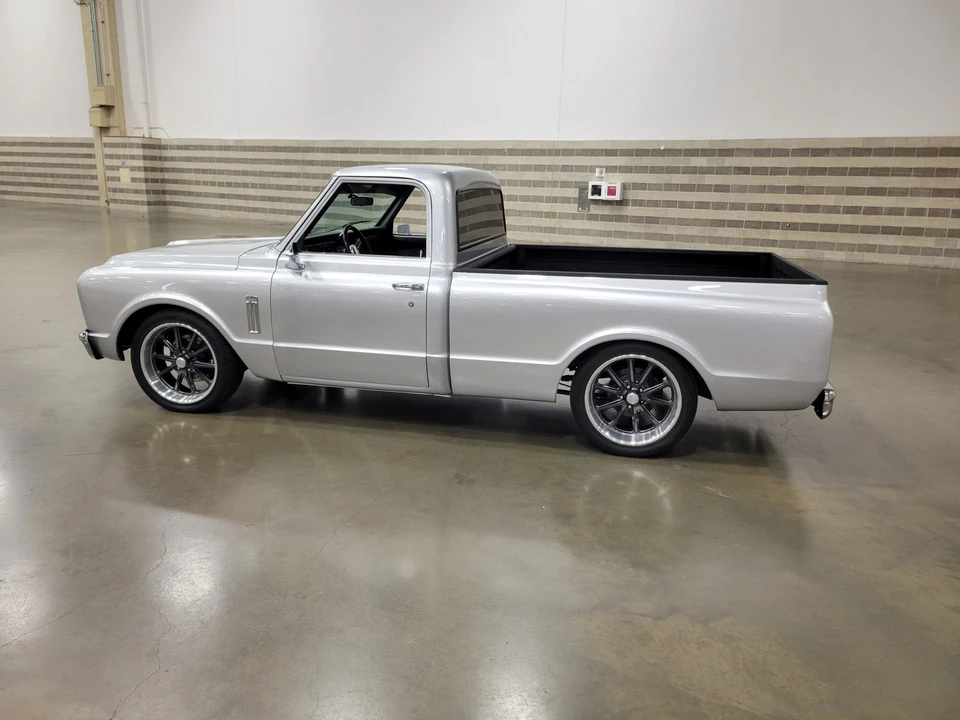 1967 GMC C/K 1st Gen - Image 25 of 31