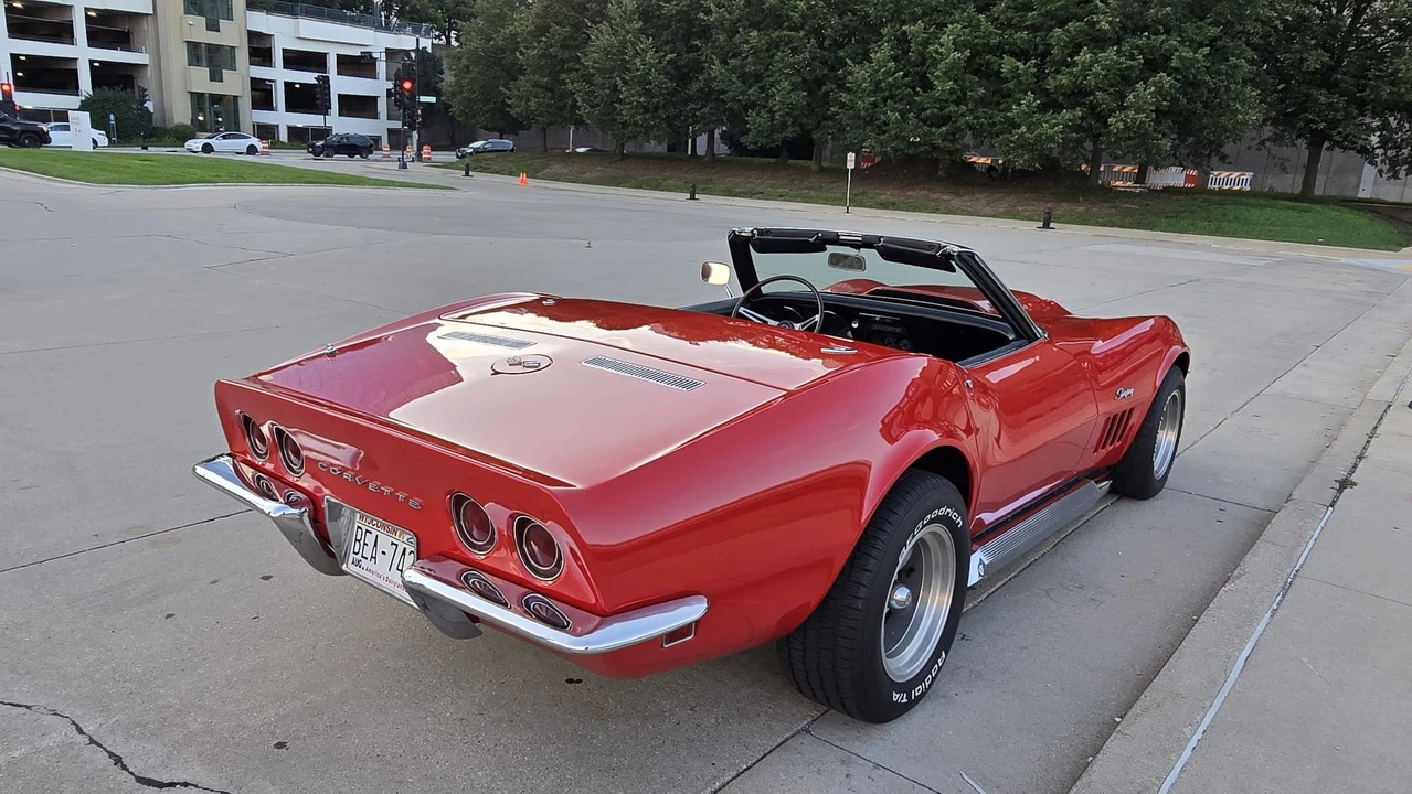 1968 Chevrolet Corvette C3 - Image 8 of 31