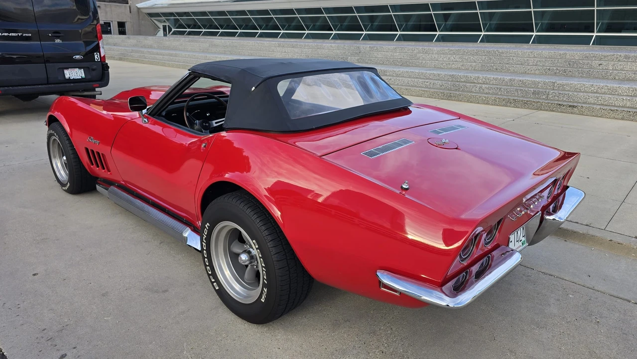 1968 Chevrolet Corvette C3 - Image 16 of 31