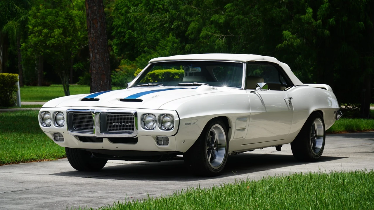 1969 Pontiac Firebird 1st Gen - Image 20 of 31