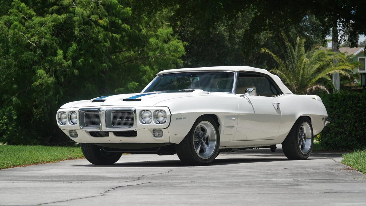 1969 Pontiac Firebird 1st Gen - Image 21 of 31