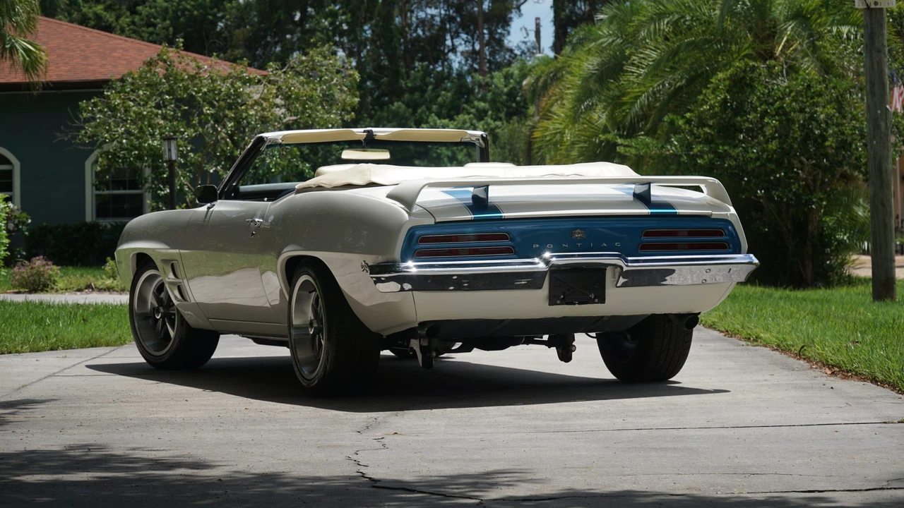 1969 Pontiac Firebird 1st Gen - Image 9 of 31