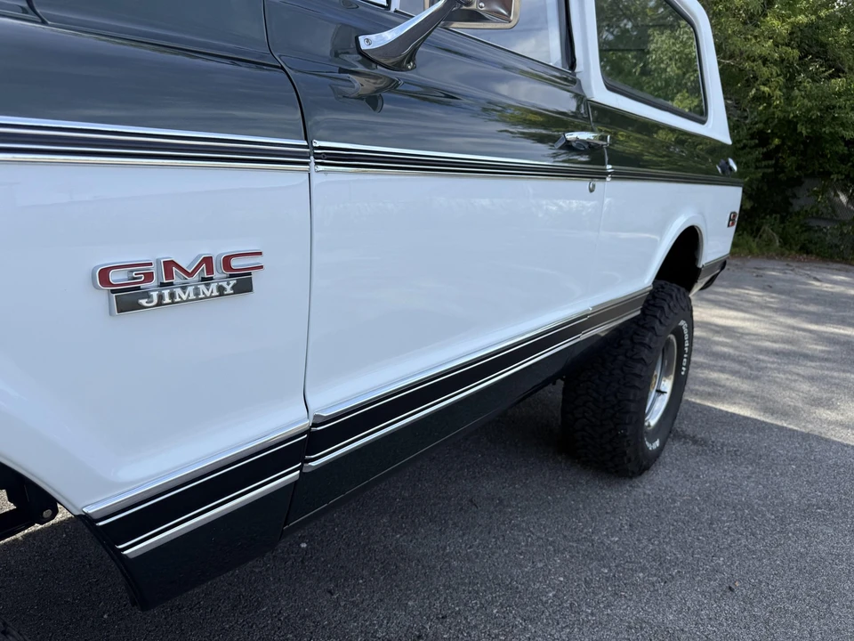 1971 GMC Jimmy 1st Gen - Image 15 of 31