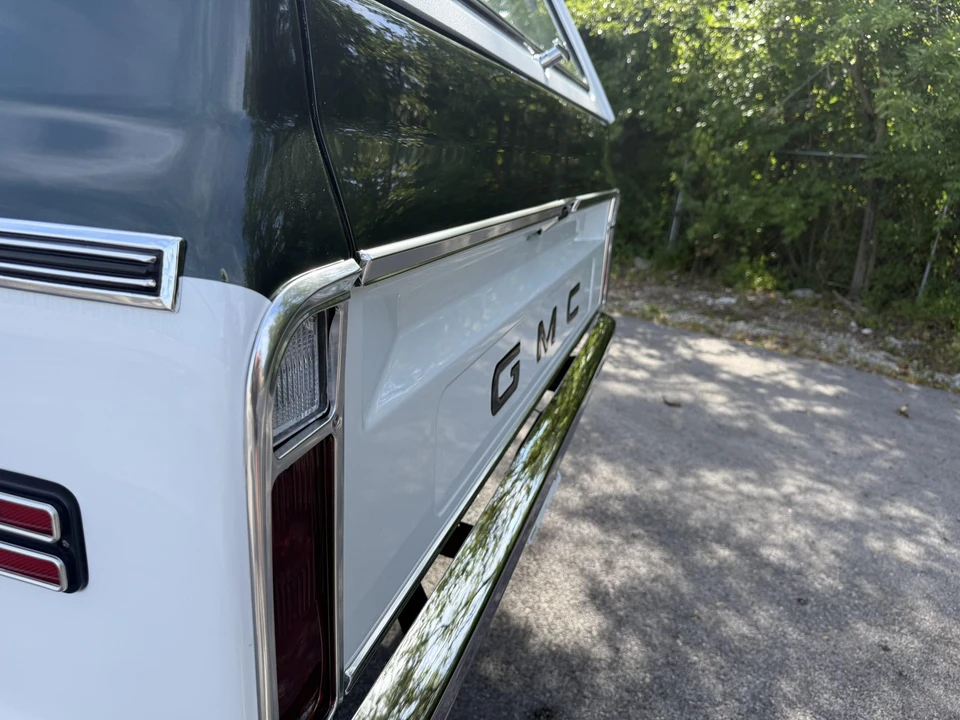 1971 GMC Jimmy 1st Gen - Image 20 of 31