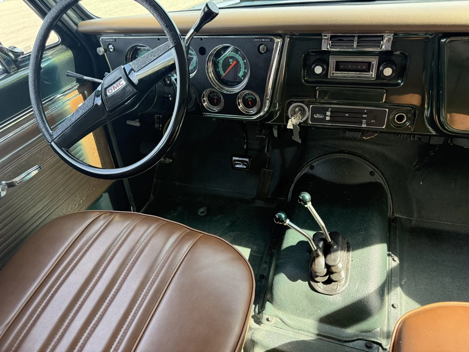 1971 GMC Jimmy 1st Gen - Image 27 of 31