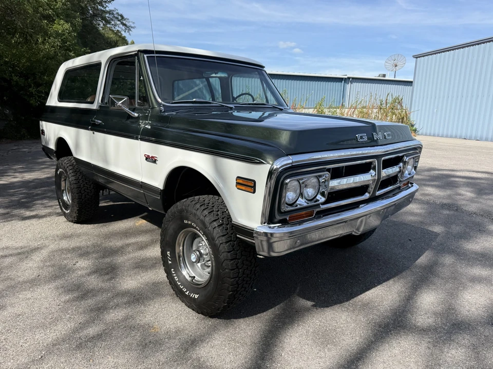 1971 GMC Jimmy 1st Gen - Image 10 of 31