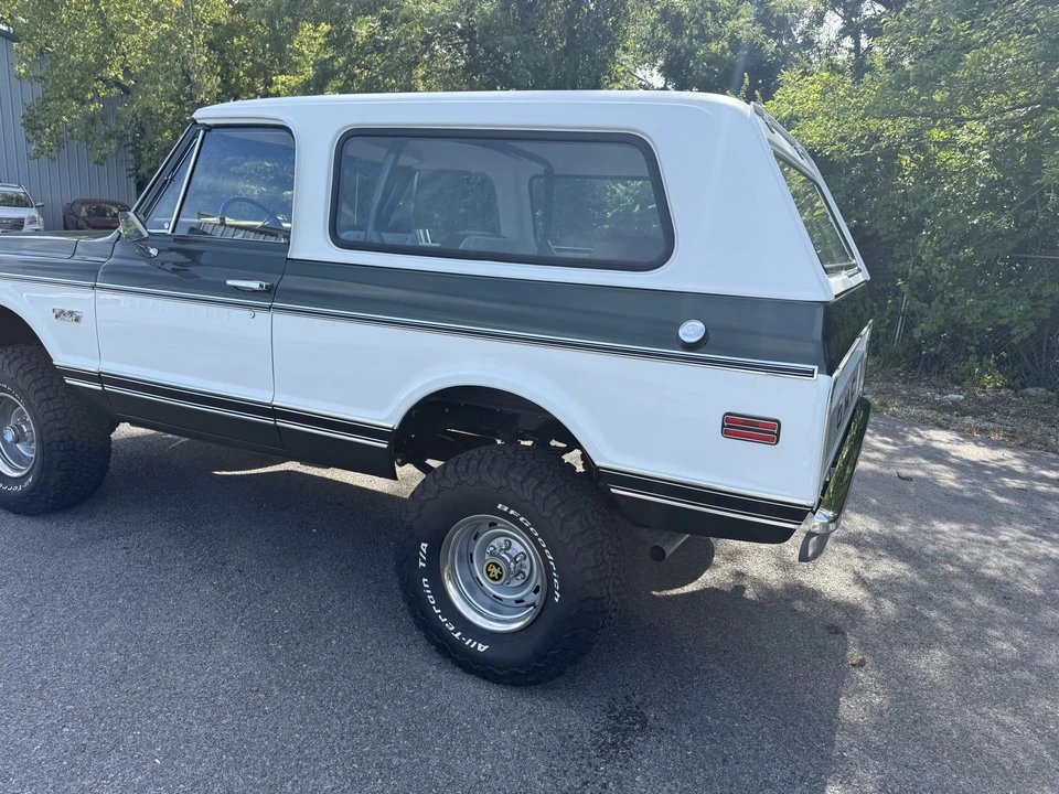 1971 GMC Jimmy 1st Gen - Image 17 of 31